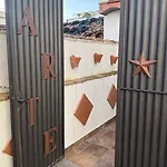 La Maison De Magdala Дом отдыха *