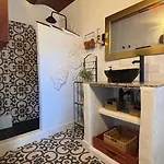Дом отдыха La Maison De Magdala *