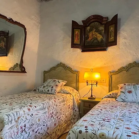 Holiday home La Maison De Magdala *