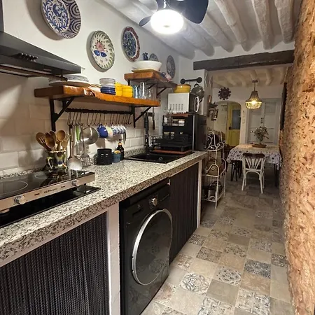 Holiday home La Maison De Magdala *