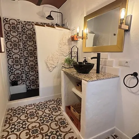 La Maison De Magdala Holiday home *