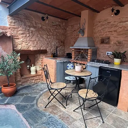 La Maison De Magdala Holiday home *