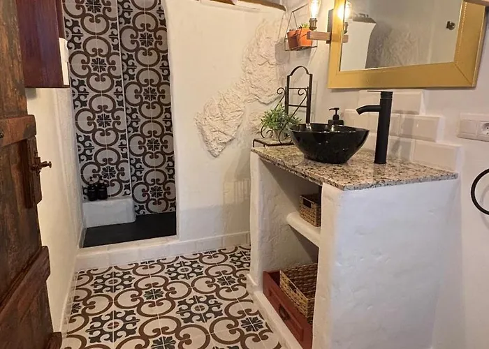 Holiday home La Maison De Magdala *